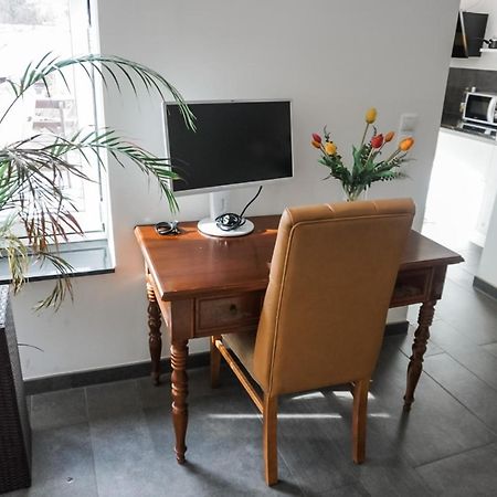 Neu Gebautes Apartment Mit Sonnenterasse In Der Naehe Vom Siebengebirge & Bonn Königswinter Eksteriør billede